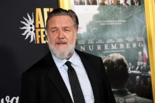 Imagen de la noticia: Russell Crowe reveló cómo perdió 30 kilos a los 61 años