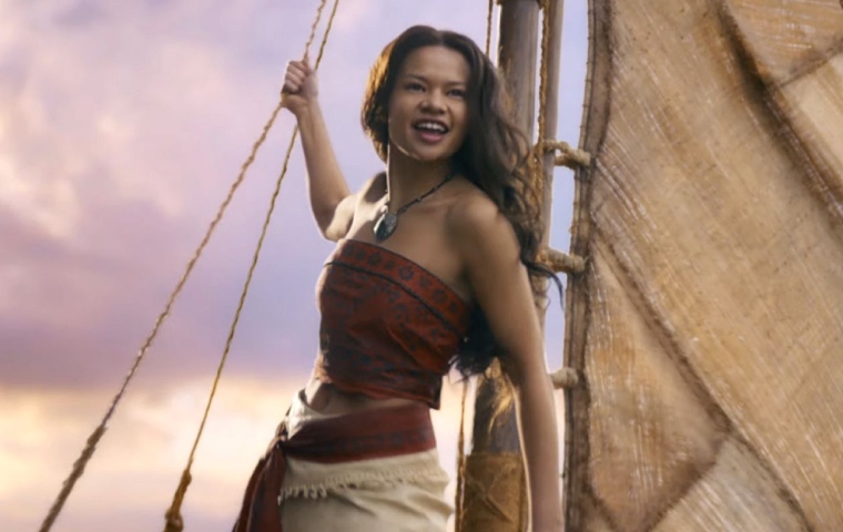 Imagen de la noticia: Disney lanza el primer tráiler del live action de Moana con Dwayne Johnson y Catherine Lagaʻaia