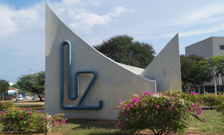 Imagen de la noticia: ¡Atención bachilleres! LUZ abre sus puertas: Conoce cómo asegurar tu cupo 2025-2026