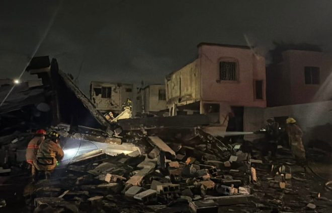 Imagen de la noticia: Un muerto y seis heridos por explosión en una fábrica clandestina de pirotecnia en México