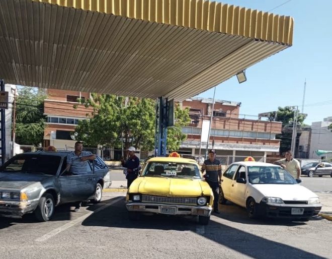 Imagen de la noticia: Alcaldía Bolivariana de Cabimas logra la reactivación de la Ruta de Transporte Urbano de la urbanización Las 40