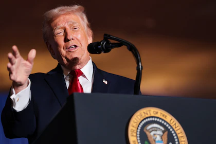 Imagen de la noticia: Donald Trump anunció que Estados Unidos confiscó un buque petrolero frente a las costas de Venezuela