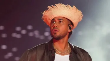 Imagen de la noticia: Romeo Santos sorprende al confirmar su retiro a casi 30 años de su debut
