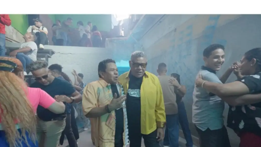 Imagen de la noticia: La Dimensión Latina lanza sencillo que promete revolucionar su legado