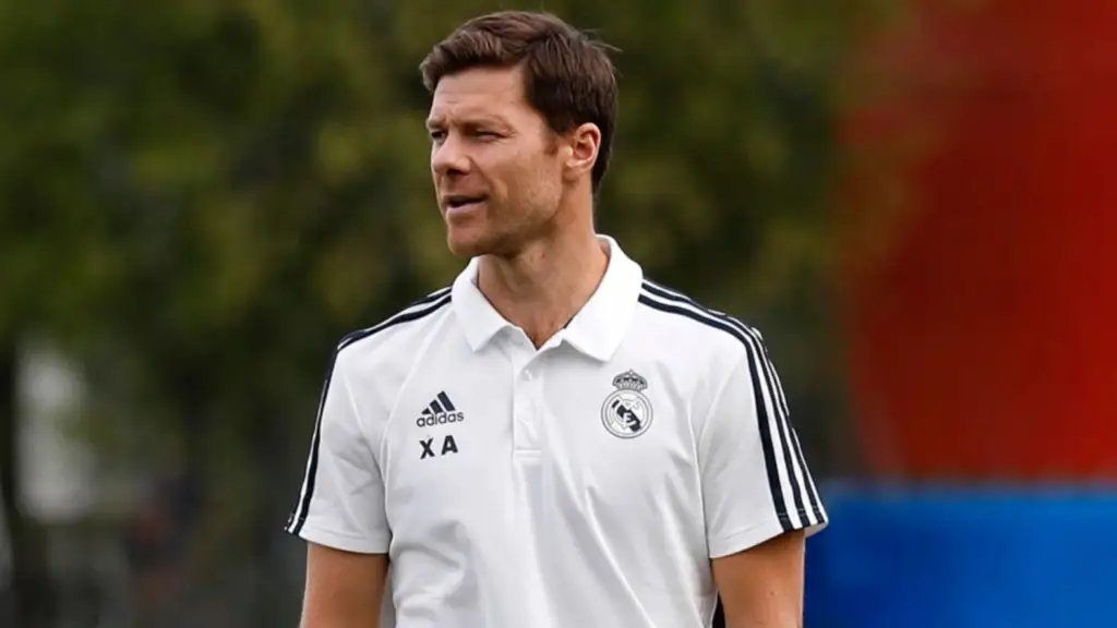 Imagen de la noticia: Xabi Alonso sale del Real Madrid