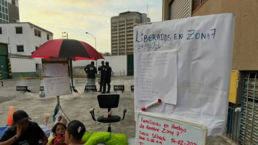 Imagen de la noticia: Alerta: funcionarios de Zona 7 impiden ingreso de médicos para atender a los detenidos