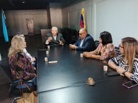 Imagen de la noticia: Caicoc y Colegio de Ingenieros afinan estrategias ante la reactivación petrolera