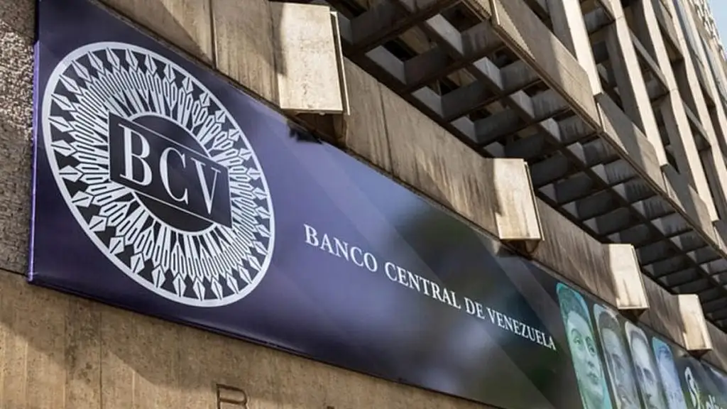 Imagen de la noticia: Dólar y euro BCV para hoy viernes 27 de febrero: así se cotizan las monedas oficiales