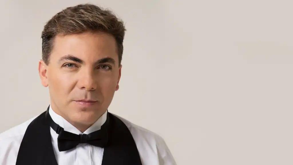 Imagen de la noticia: Cristian Castro le ruega a Luis Miguel: «Déjame cantar en tu boda»