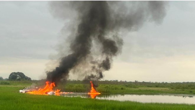 Imagen de la noticia: Ecuador: Dos avionetas se estrellan y dejan al menos un fallecido