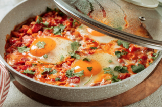Imagen de la noticia: Cazuela de huevos: el desayuno nutritivo que transformará tus mañanas