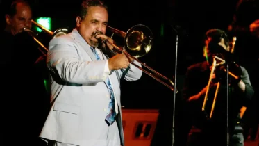 Imagen de la noticia: La Dimensión Latina y la Sinfónica Ayacucho se unen en un tributo histórico a Willie Colón