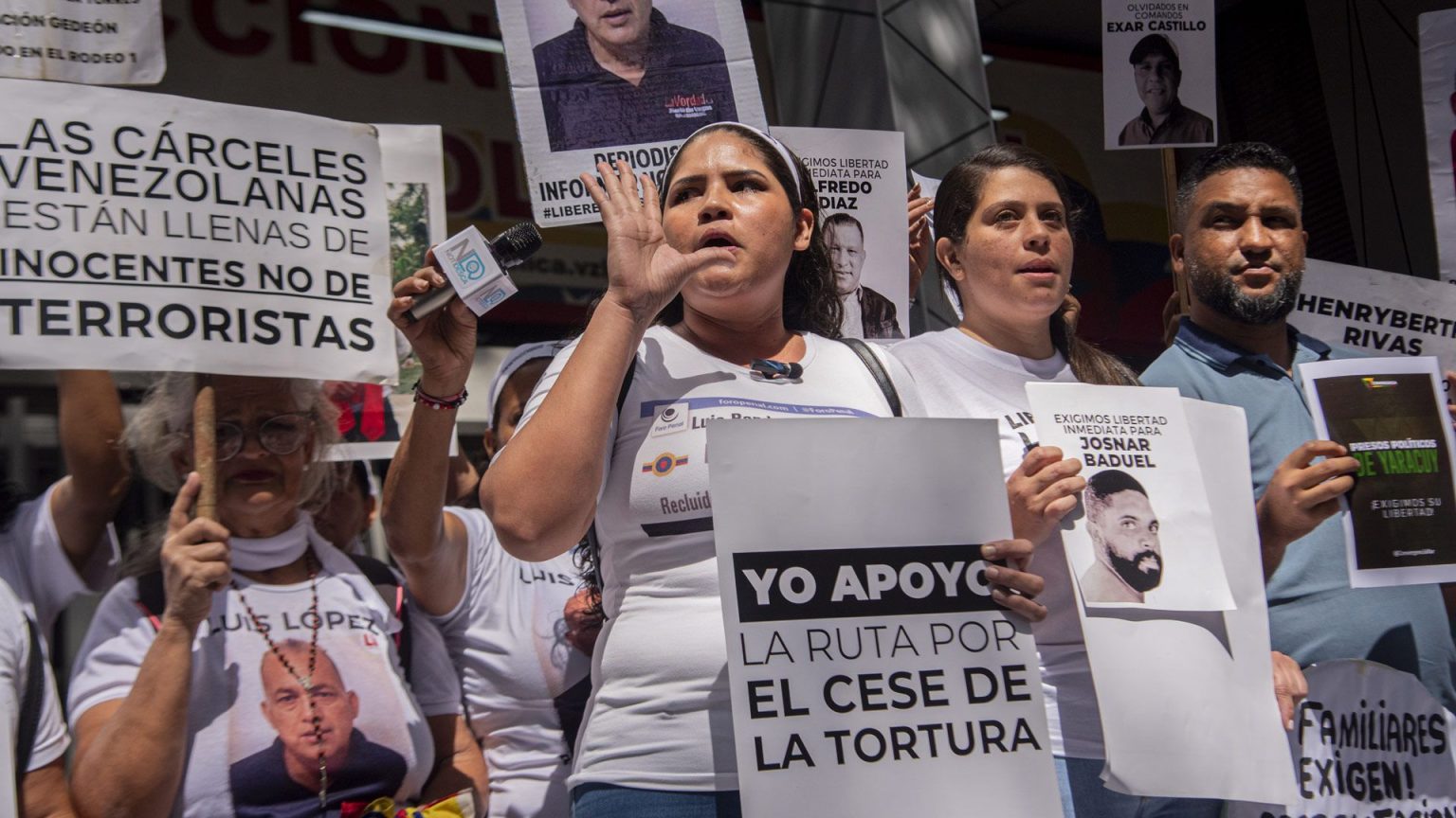 Imagen de la noticia: Convocan movilización global el 3 de mayo por los presos políticos en Venezuela