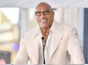 Imagen de la noticia: Dwayne Johnson es interceptado por la policía en Hollywood tras un evento público