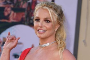 Imagen de la noticia: Britney Spears enfrenta cargos formales tras su arresto en California