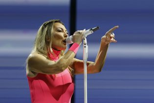 Imagen de la noticia: “Bajé al mismísimo infierno”: Amaia Montero en su regreso a los escenarios con La Oreja de Van Gogh