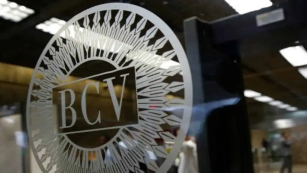 Imagen de la noticia: El BCV ajusta al alza las tasas oficiales del dólar y el euro para este 12 de mayo