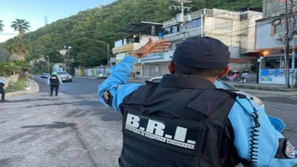 Imagen de la noticia: Se hacía pasar por médico para abusar de liceístas: detalles sobre la captura del “monstruo de Caracas”