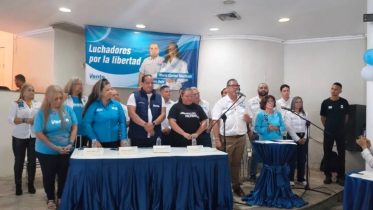 Imagen de la noticia: Municipio Cabimas: Con la participación de más de 400 personas el equipo de Vente Cabimas celebró su 14 Aniversario