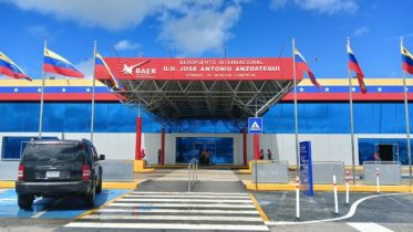 Imagen de la noticia: Aeropuerto de Barcelona se activó como terminal alterno internacional tras los terremotos
