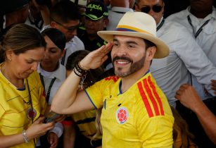 Imagen de la noticia: Grave crisis institucional en Colombia: el presidente electo Abelardo de la Espriella denuncia que Gustavo Petro planea un “golpe de Estado”
