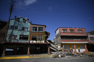 Imagen de la noticia: Sube a 3.811 la cifra de fallecidos tras los sismos que sacudieron al país