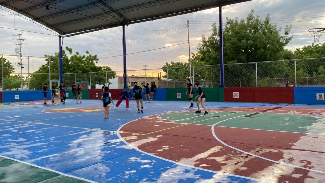Imagen de la noticia: Gobierno Bolivariano y el Poder Popular reinauguran cancha de usos múltiples “Sector 6” en la parroquia Rómulo Betancourt