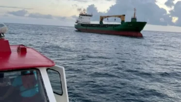 Imagen de la noticia: ¡Olas de hasta tres metros! INEA emite alerta de seguridad marítima para estos estados del país