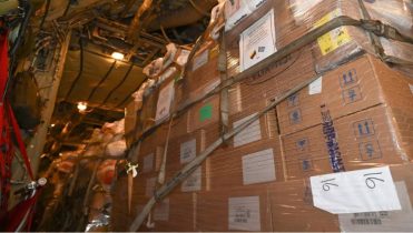 Imagen de la noticia: Seis familias de “caminantes” aspiraban quedarse con la ayuda humanitaria a los afectados por los terremotos