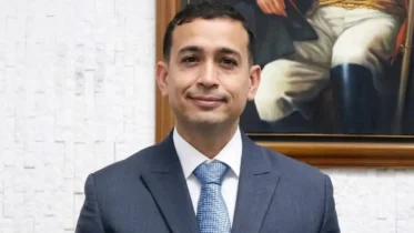 Imagen de la noticia: Johann Álvarez Márquez asume la representación diplomática de Venezuela en EEUU
