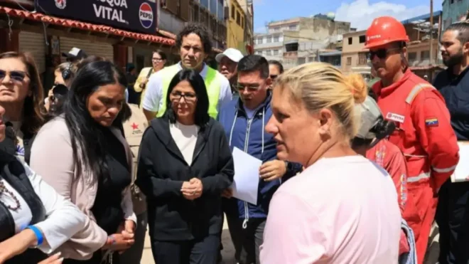 Imagen de la noticia: Delcy Rodríguez anuncia nuevo concurso nacional: diseñarán un plan de reconstrucción para El Junquito y La Guaira