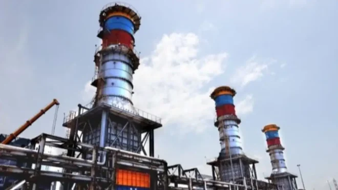 Imagen de la noticia: Alivio para el sistema eléctrico: Corpoelec restituye máquina para aportar 150 MW este fin de semana