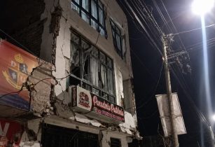 Imagen de la noticia: Al menos cuatro muertos y 21 heridos por sismo de magnitud 5,1 en el centro de Perú