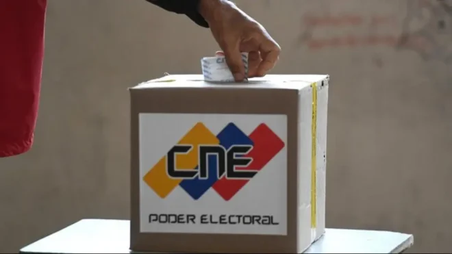 Imagen de la noticia: Senador aliado de Trump propone esta fecha para elecciones presidenciales en Venezuela