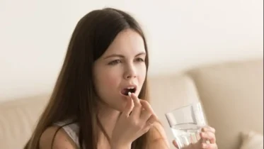 Imagen de la noticia: Analgésico de uso común para tratar el dolor de cabeza y cólicos menstruales