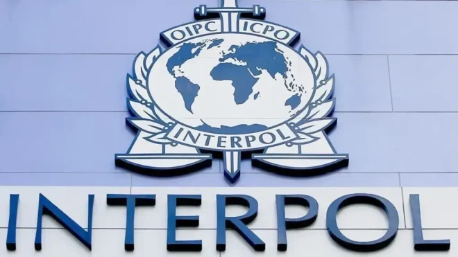 Imagen de la noticia: La buscaban por estafa de 200 mil dólares: cae en Italia venezolana con alerta de Interpol
