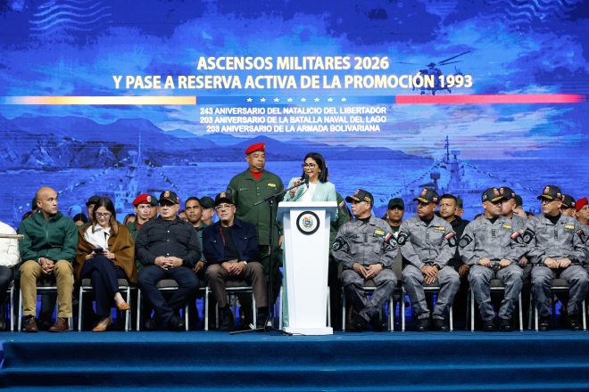 Imagen de la noticia: Delcy Rodríguez cambia al jefe operativo de la FANB y anuncia otras designaciones
