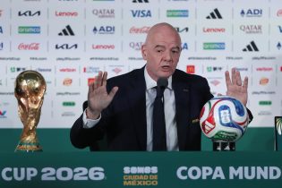 Imagen de la noticia: FIFA dio un ultimátum a las federaciones para aceptar propuesta de inversión privada
