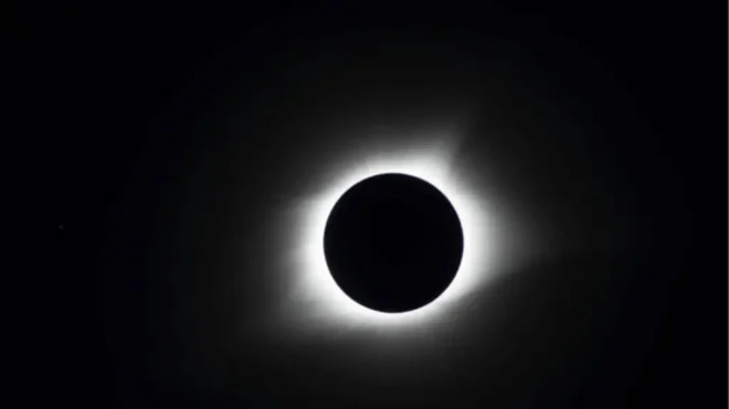 Imagen de la noticia: Eclipse solar en Venezuela: cómo verlo este 12 de agosto