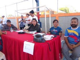 Imagen de la noticia: Familias de la parroquia Germán Ríos Linares se beneficiaron con nueva jornada social